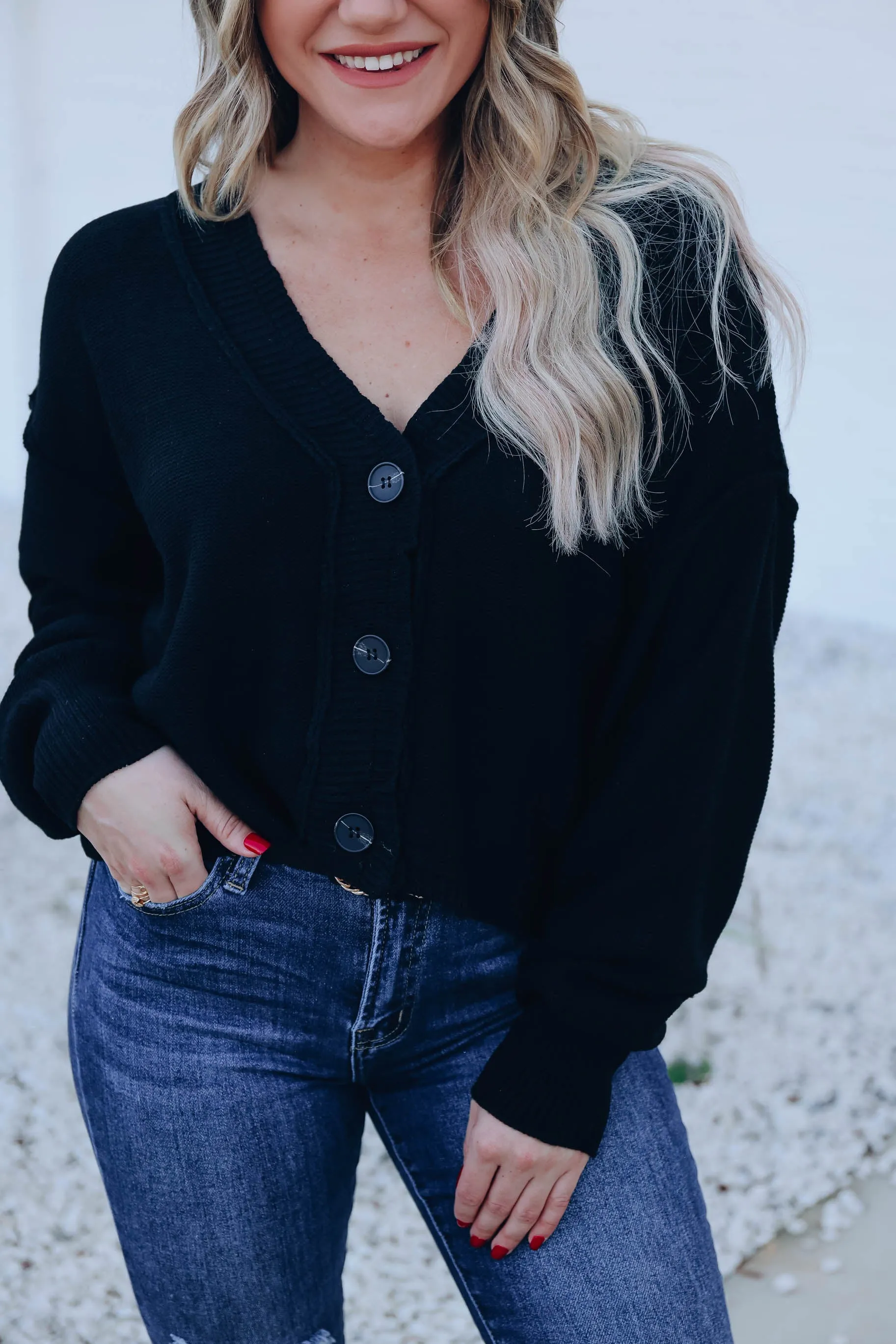 Cozy Cropped Cardigan - Black