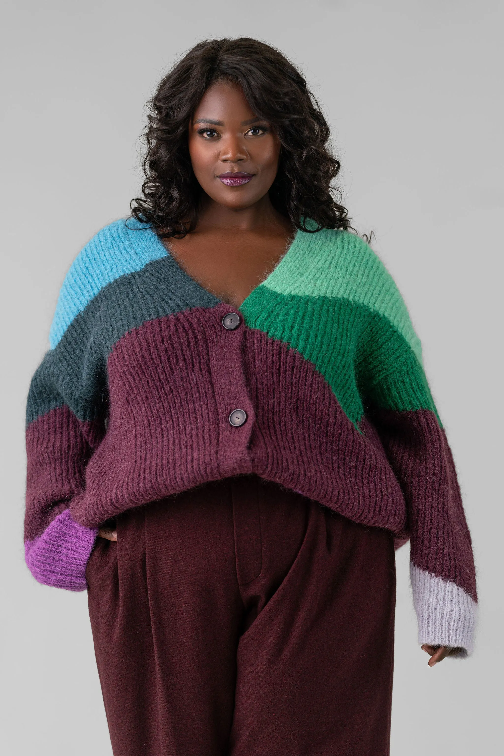 INTARSIA WAVE CARDIGAN