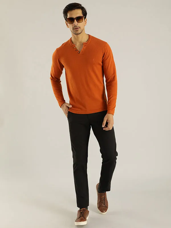 Men Solid Full Sleeve Henley Sweater