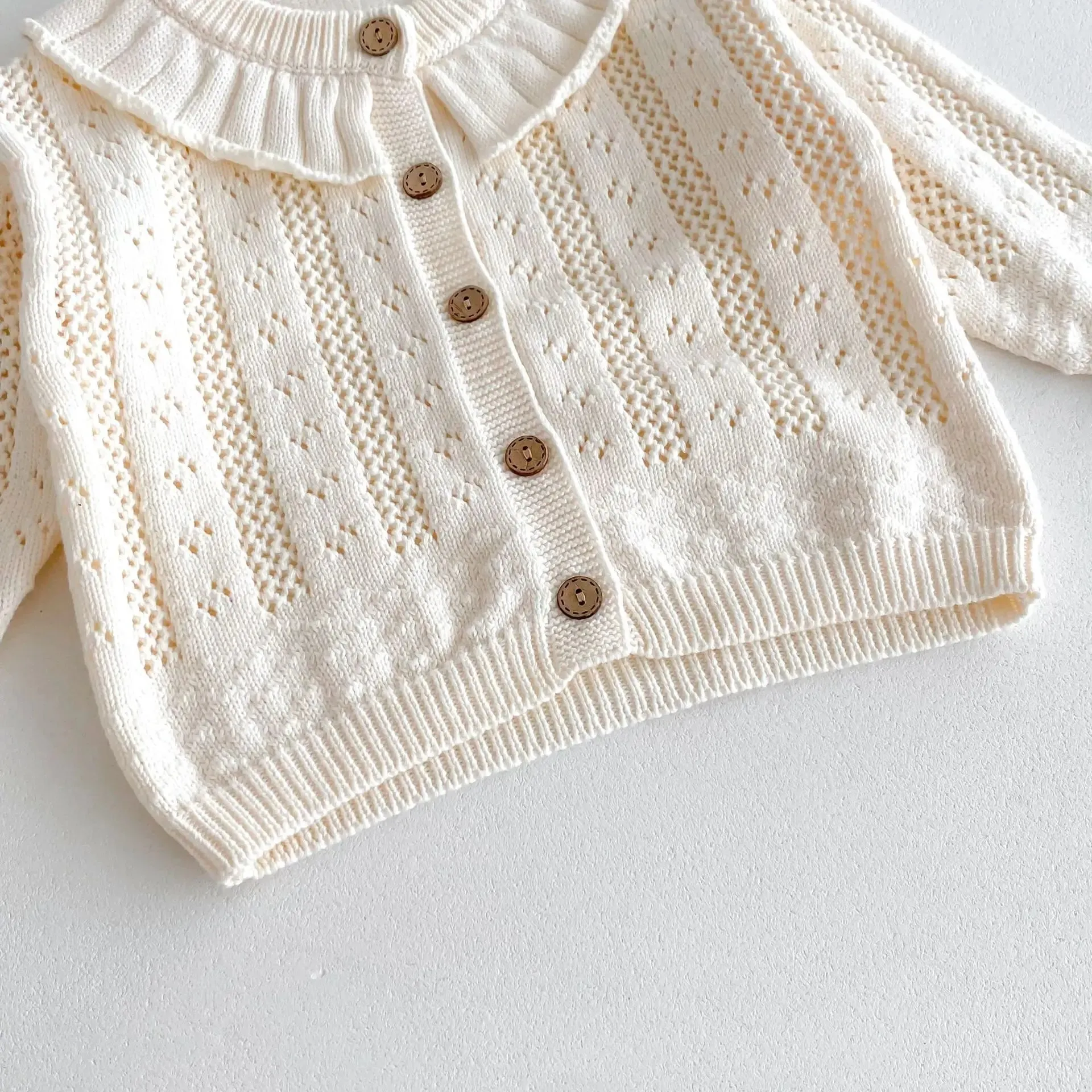 Ruffle Collar Knit Cardigan