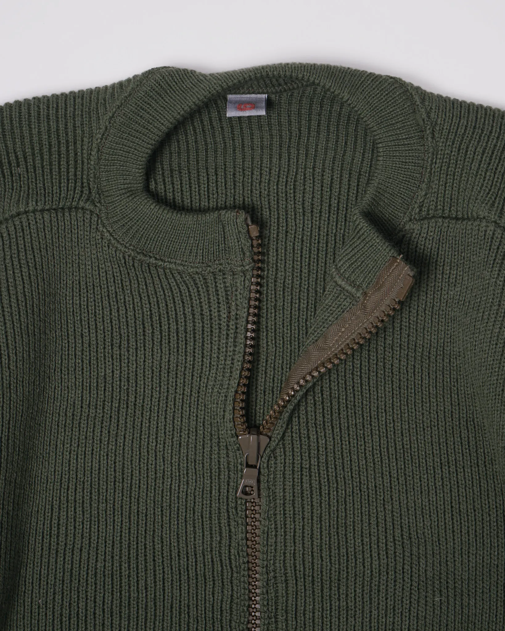 Wool Rib Zip-up Cardigan