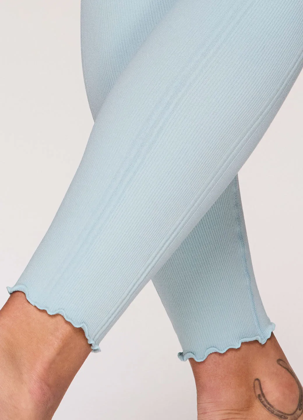 Zen Ribbed Seamless 7/8 Legging